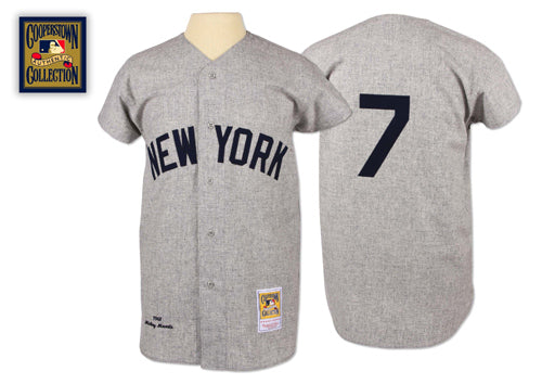 Custom Fan-Made Mickey Mantle New York Yankees #7 Grey 1961 Baseball Jersey
